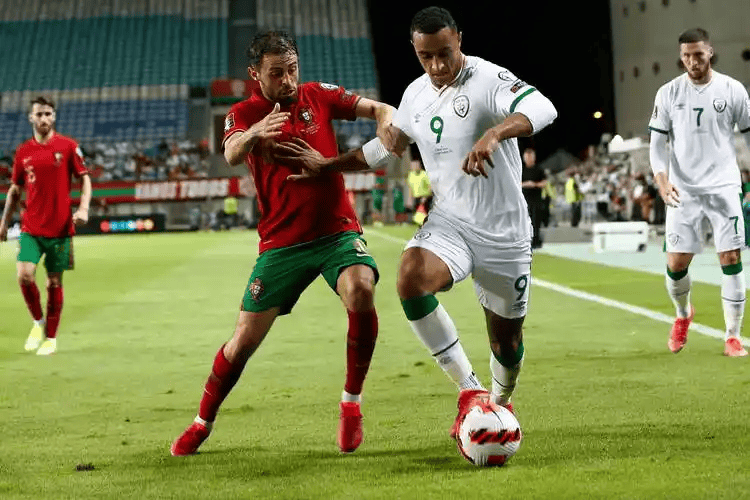 佛罗伦萨锋线反击威力强大，伺机偷袭取胜的简单介绍