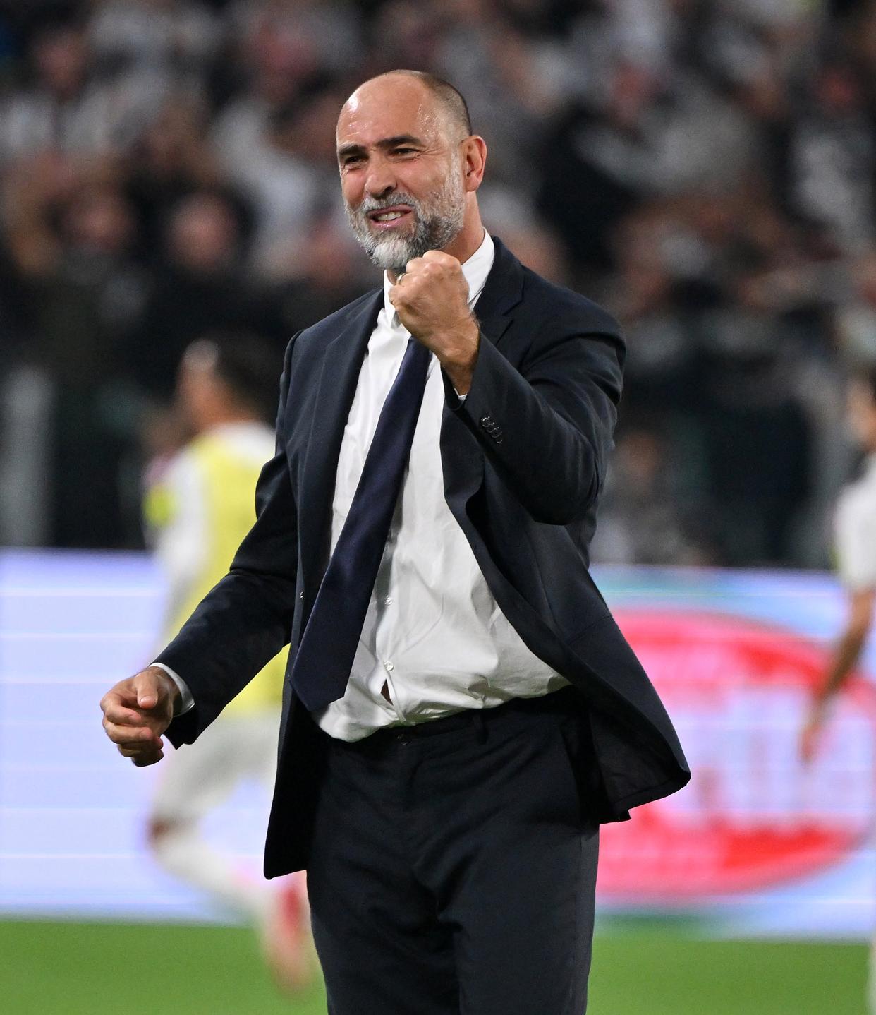 包含意甲豪门尤文图斯负于维罗纳,遭遇两连败的词条 包含意甲豪门尤文图斯负于维罗纳,遭遇两连败的词条