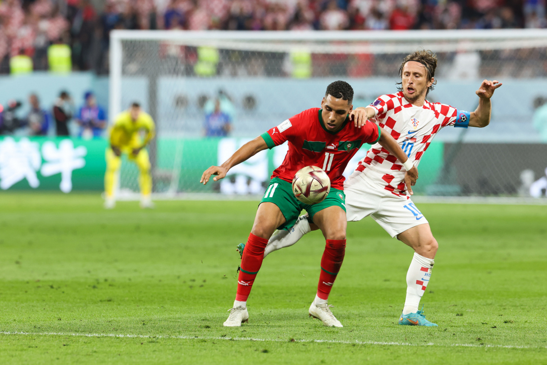 法国在对阵克罗地亚的比赛中表现抢眼，轻松晋级